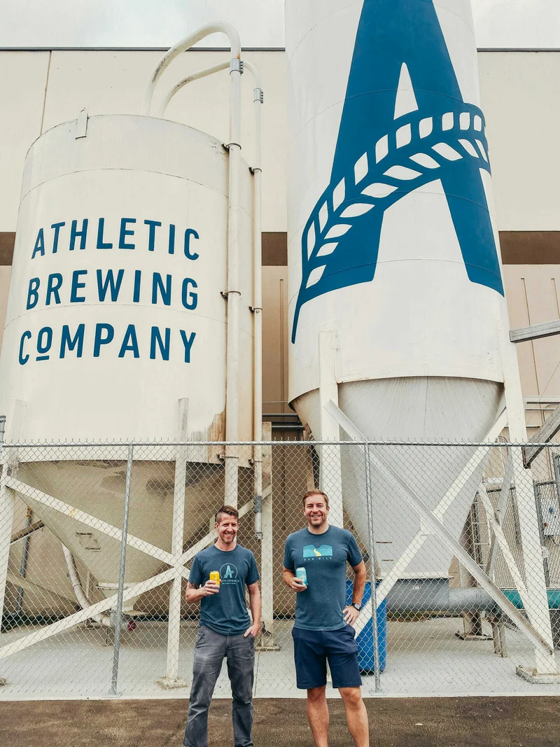 Bière Athletic Brewing Upside Dawn sans alcool 0,5%