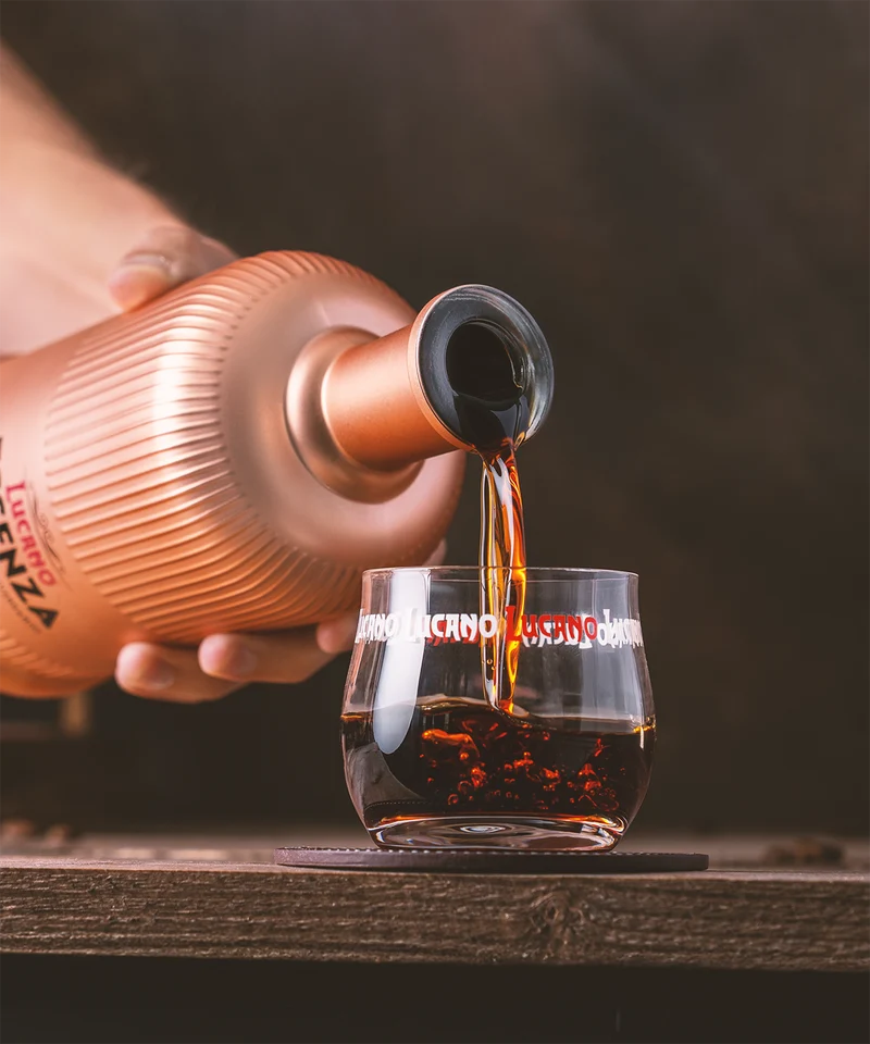 Amaro Lucano Anniversario Essenza