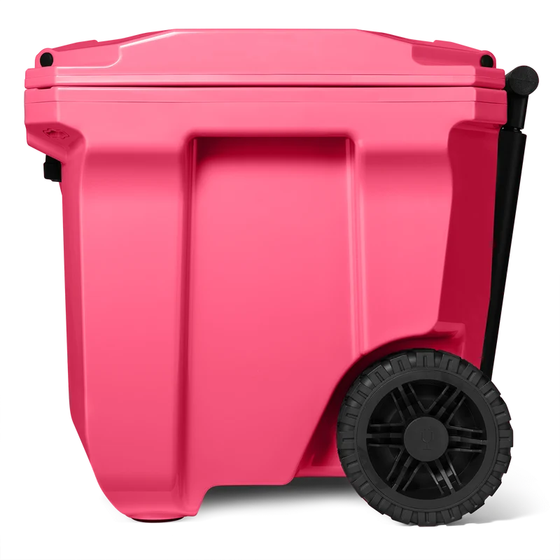 BrüTank 35-Quart Ultimate Day Trip Cooler Bundle | Neon Pink