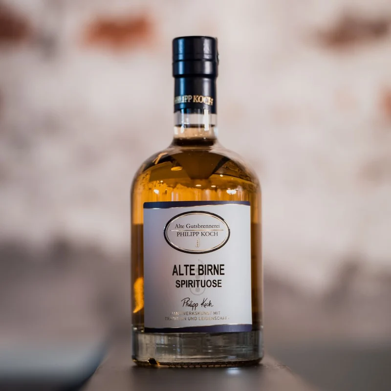 Alte Birne Spirituose | fruchtiger Birnen Schnaps | 0,5L | 35%