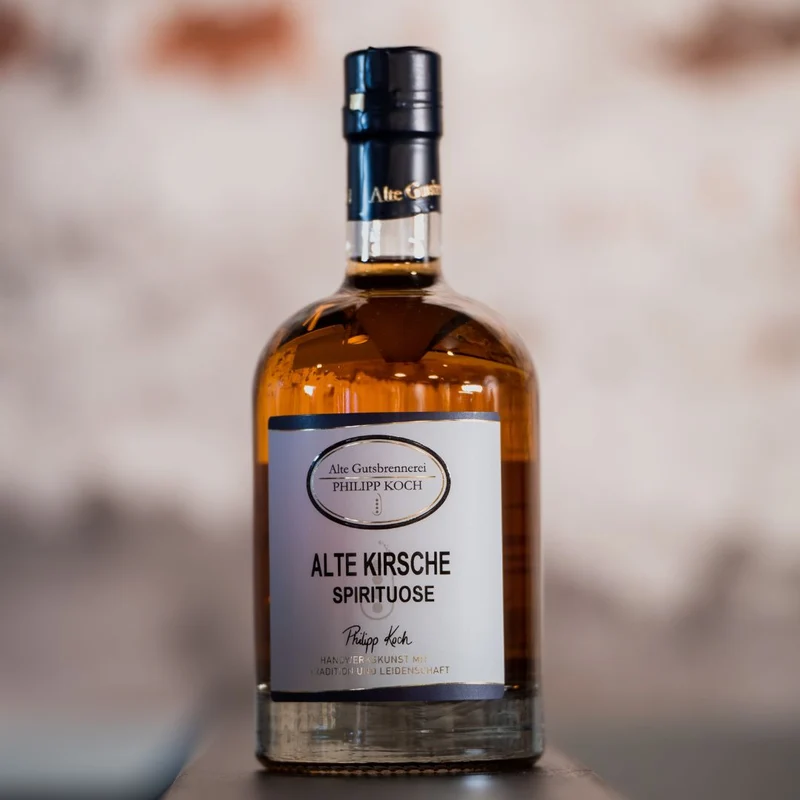 Alte Kirsche Spirituose | feiner Kirsch Schnaps | 0,5L | 35%