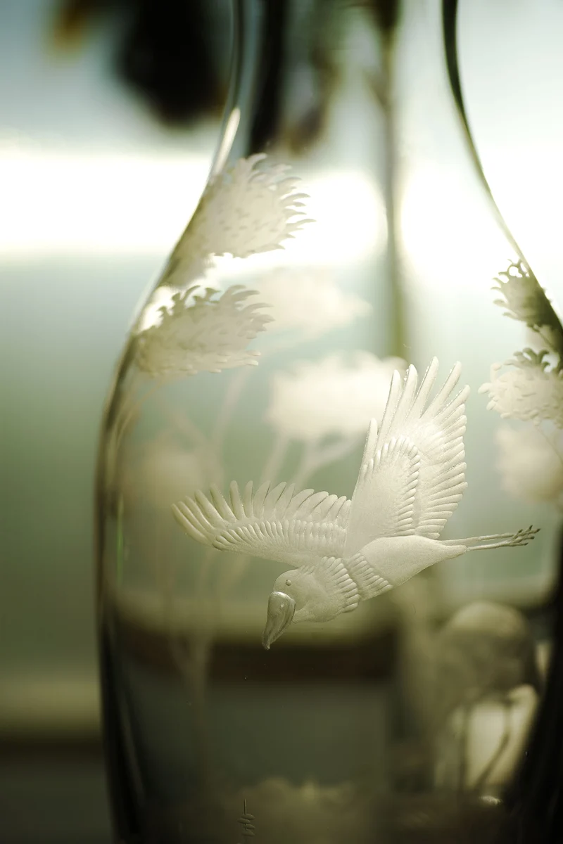 BIRDS Flasche 267 mm / 10.5 in., klares Glas, Gravurbild Vögel