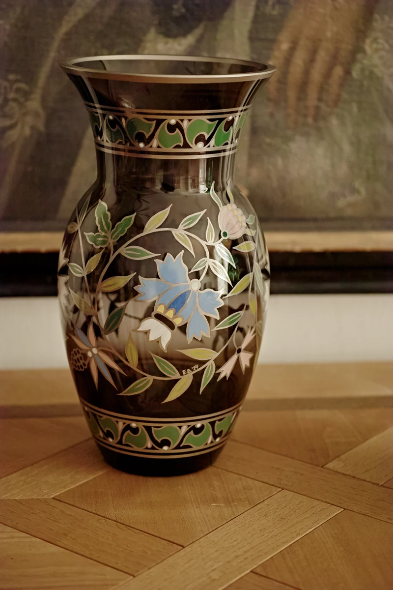 ELISABETH grau, opulente florale Handmalerei - Vase 290 mm