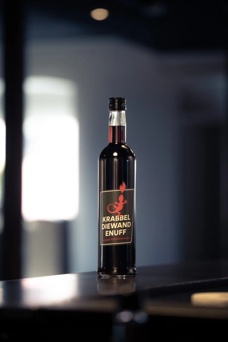 Krabbeldiewandenufff | Kräuter-Schnaps | limited 0,35L Edition | 50%